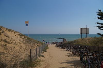 Abgang zum Surfstrand